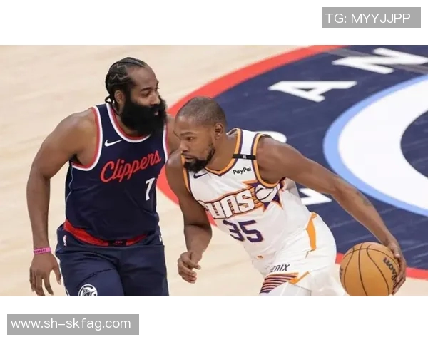 快船与火箭激战正酣直播中精彩瞬间不容错过