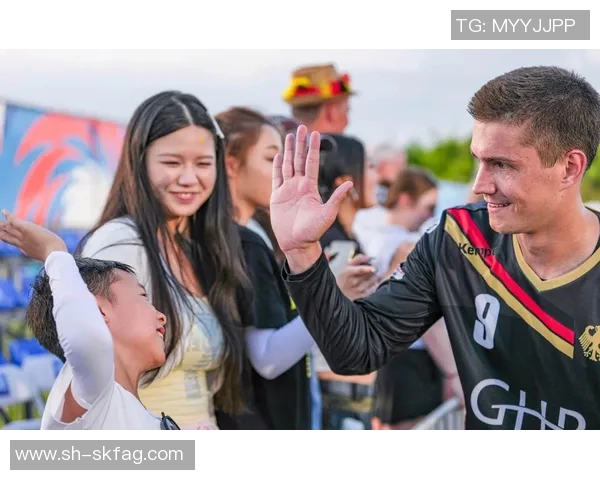 德国队在友谊赛中以六比二大胜奥地利队展现强大实力 德国队在友谊赛中以六比二大胜奥地利队展现强大实力